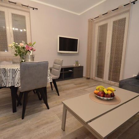 Apartments Orizzonte With Beautiful View Of The Bay Cattaro Esterno foto