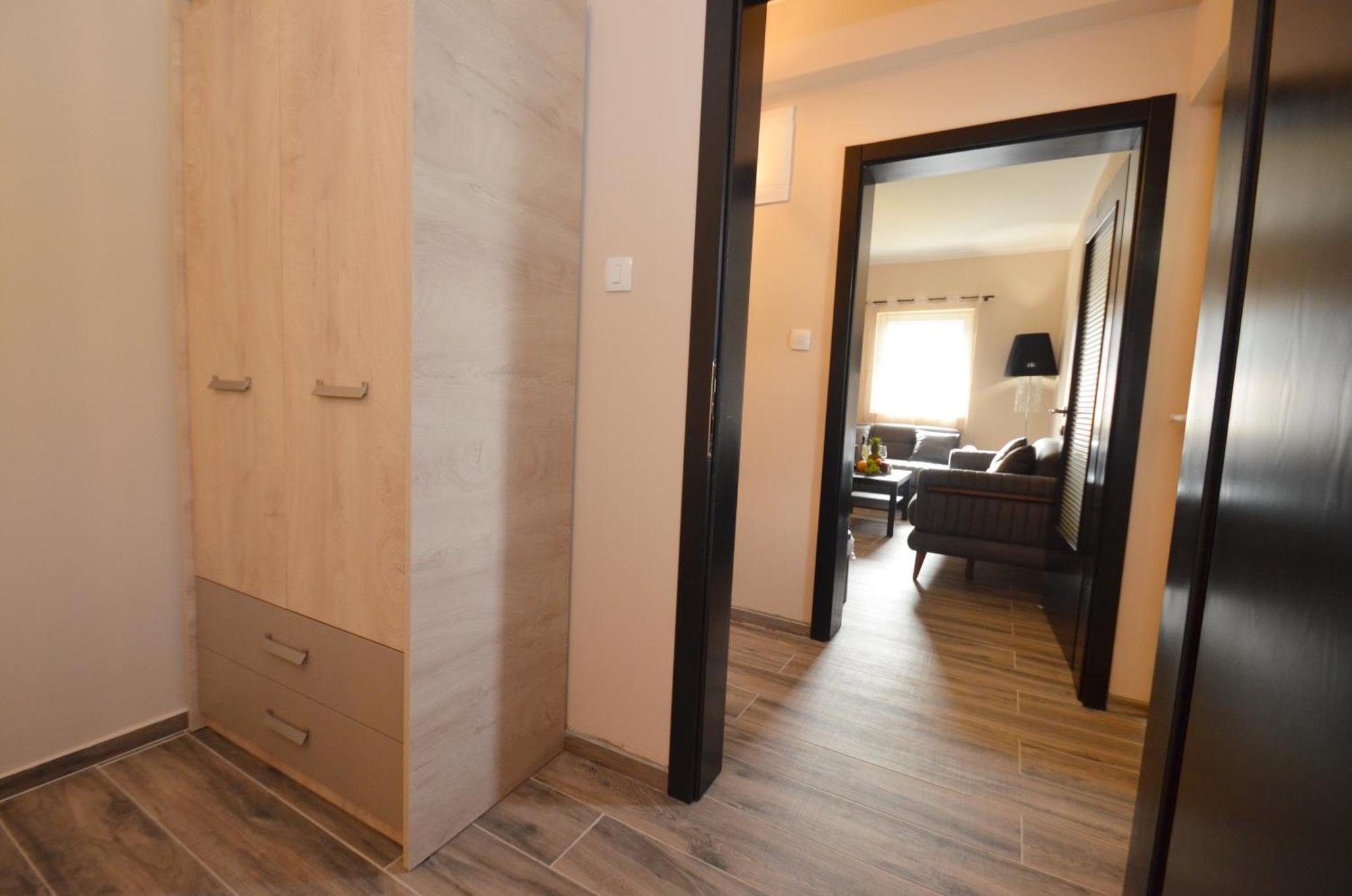 Apartments Orizzonte With Beautiful View Of The Bay Cattaro Esterno foto