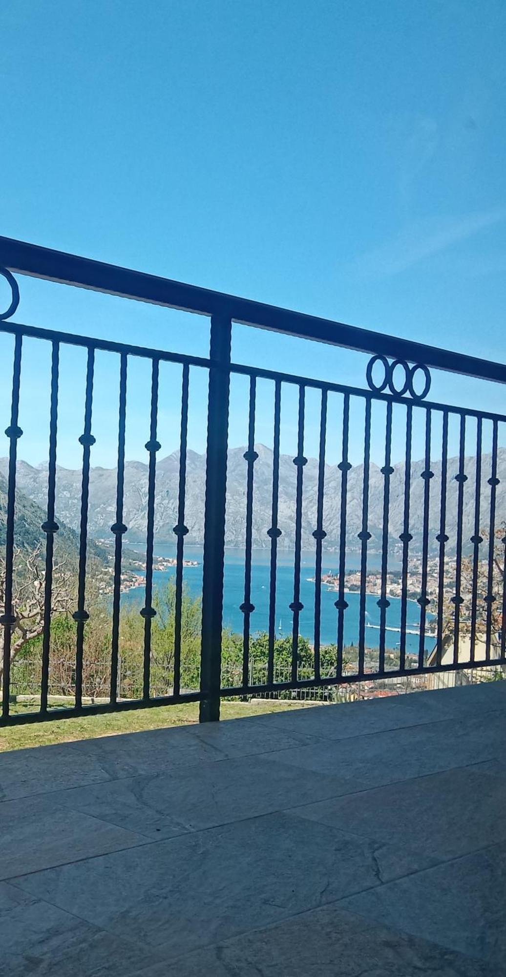Apartments Orizzonte With Beautiful View Of The Bay Cattaro Esterno foto